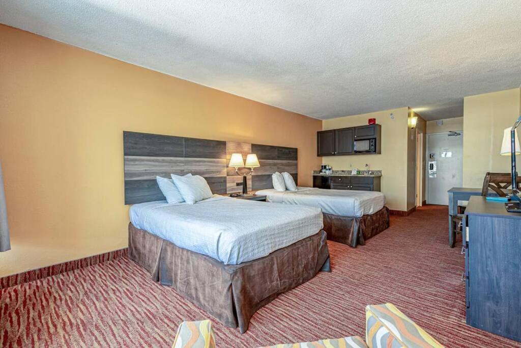 Remodeled Condo, Waterpark View At Landmark Resort Myrtle Beach Dış mekan fotoğraf