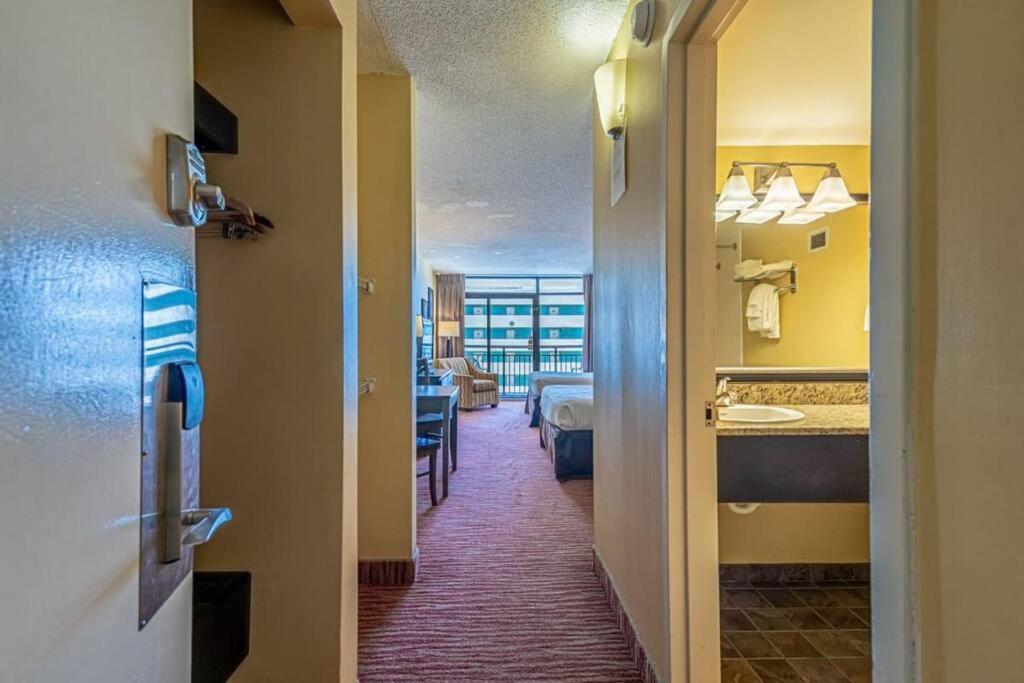 Remodeled Condo, Waterpark View At Landmark Resort Myrtle Beach Dış mekan fotoğraf